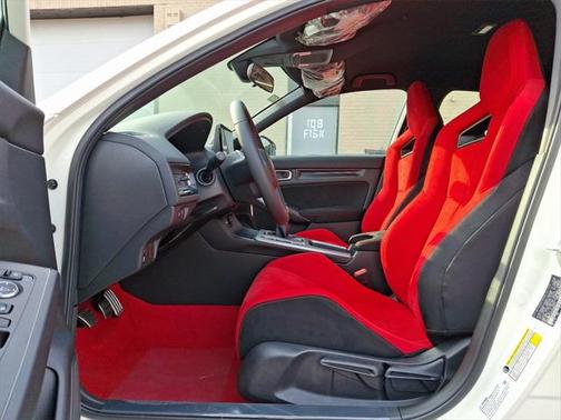 2025 Honda Civic Type R Base
