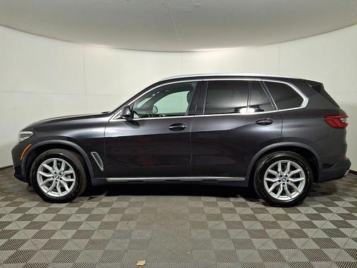 Dark Graphite Metallic 2020 BMW X5 xDrive40i