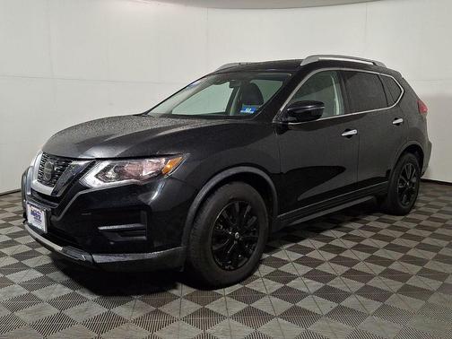 Magnetic Black Pearl 2020 Nissan Rogue SV