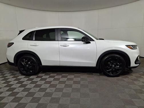 2024 Honda HR-V AWD Sport