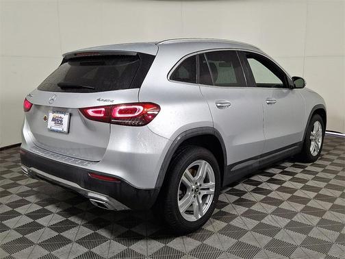 2021 Mercedes-Benz GLA 250 Base 4MATIC