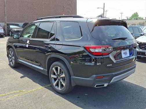 2025 Honda Pilot Elite