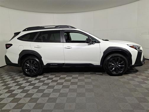 2024 Subaru Outback Onyx Edition XT