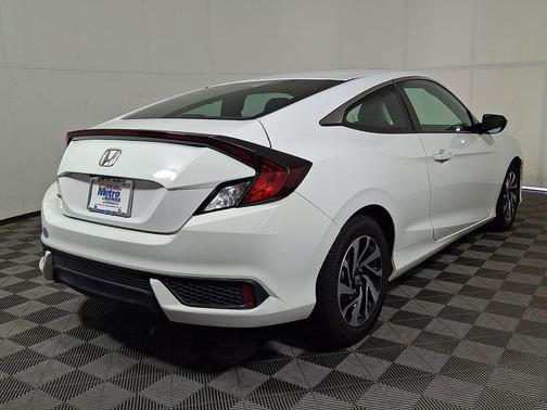 Taffeta White 2018 Honda Civic LX-P