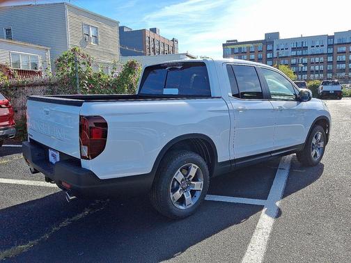 Platinum White Pearl 2026 Honda Ridgeline RTL