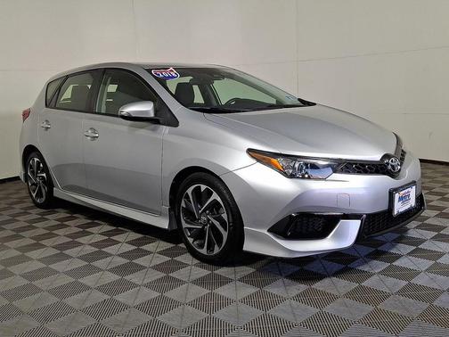 Classic Silver Metallic 2018 Toyota Corolla iM Base