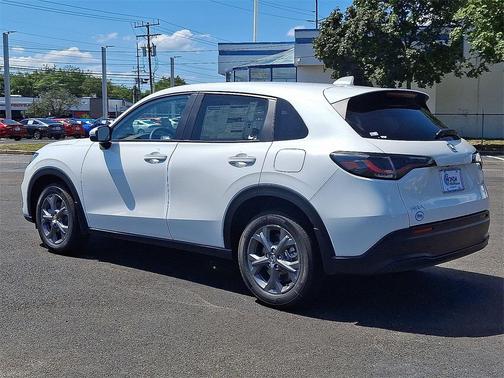 2026 Honda HR-V LX