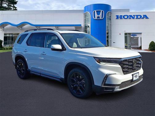 2025 Honda Pilot Touring 8-Passenger