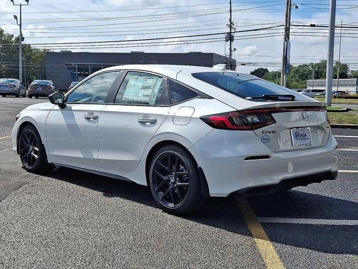 Platinum White Pearl 2026 Honda Civic Sport