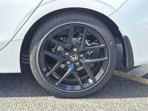 Platinum White Pearl 2026 Honda Civic Sport