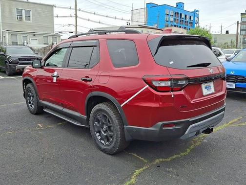 2025 Honda Pilot TrailSport