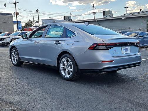 2025 Honda Accord LX 1.5T