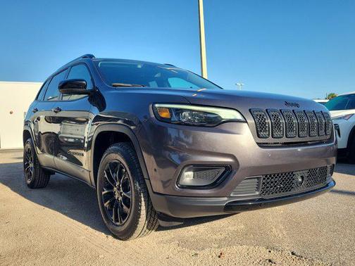 2023 Jeep Cherokee Altitude