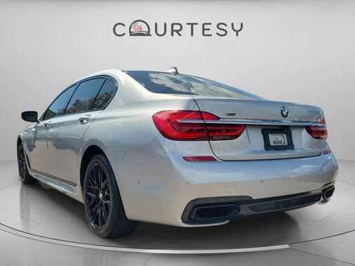 2018 BMW 750 i xDrive