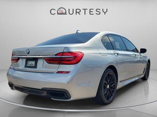 2018 BMW 750 i xDrive