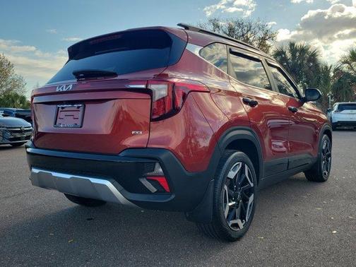 2024 Kia Seltos SX