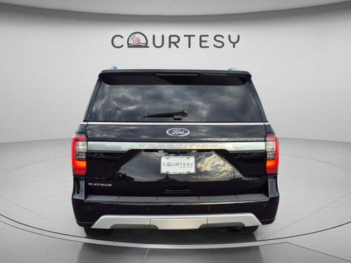 Shadow Black 2018 Ford Expedition Platinum