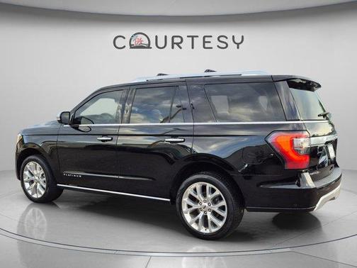 Shadow Black 2018 Ford Expedition Platinum