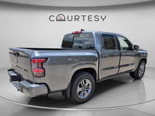 Gun Metallic 2026 Nissan Frontier SV