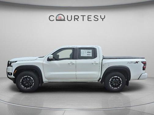 Glacier White 2026 Nissan Frontier PRO-X