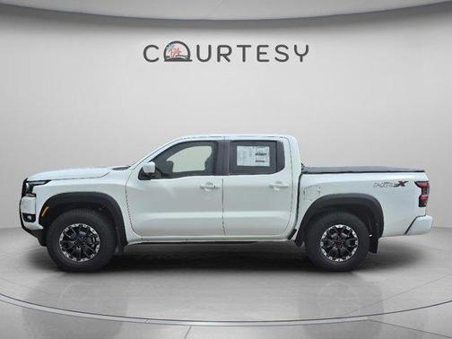 Glacier White 2026 Nissan Frontier PRO-X