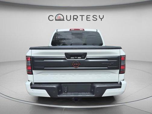 Glacier White 2026 Nissan Frontier PRO-X