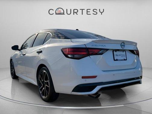 2025 Nissan Sentra SR