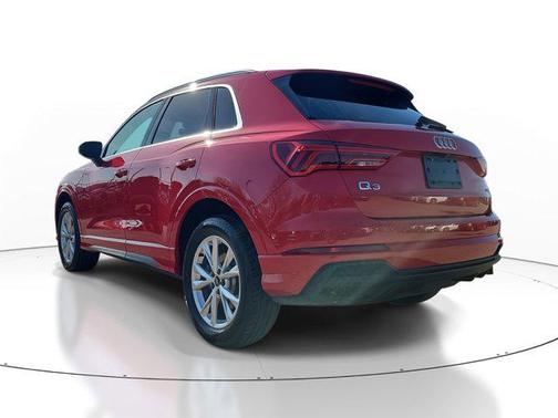 2024 Audi Q3 Premium 45 TFSI S line quattro Tiptronic