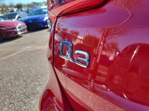 2024 Audi Q3 Premium 45 TFSI S line quattro Tiptronic