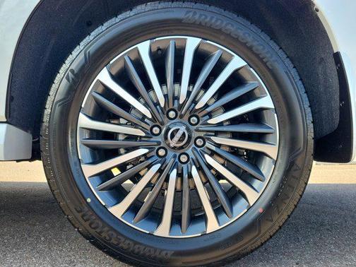 2025 Nissan Armada Platinum Reserve 4WD