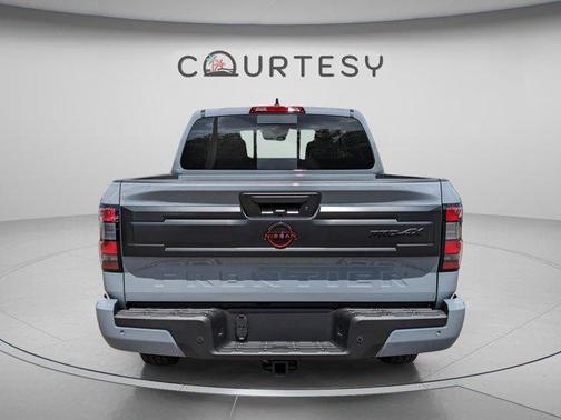Boulder Gray Metallic 2026 Nissan Frontier PRO-4X