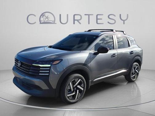 Gun Metallic 2027 Nissan Kicks SV