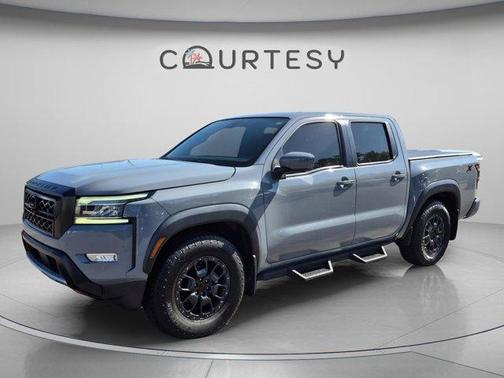 Boulder Gray Metallic 2024 Nissan Frontier PRO-X