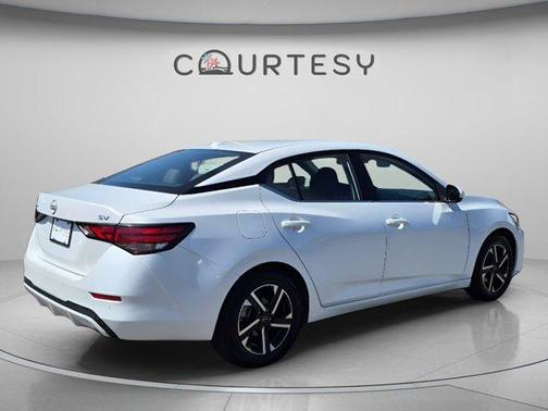 Aspen White 2024 Nissan Sentra SV