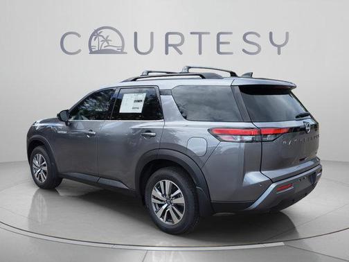 Gun Metallic 2026 Nissan Pathfinder SL