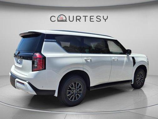 Aspen White Tricoat 2026 Nissan Armada SV