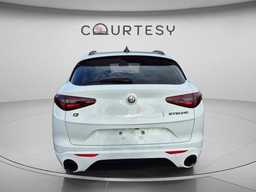 Alfa White 2020 Alfa Romeo Stelvio Ti