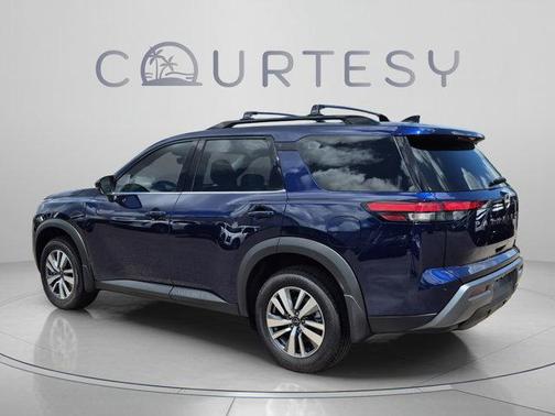 Deep Ocean Blue 2026 Nissan Pathfinder SL