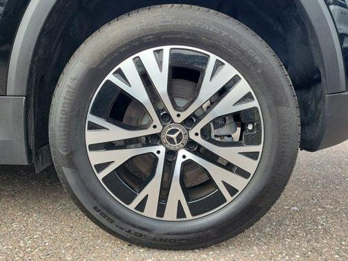 2025 Mercedes-Benz GLA 250 Base