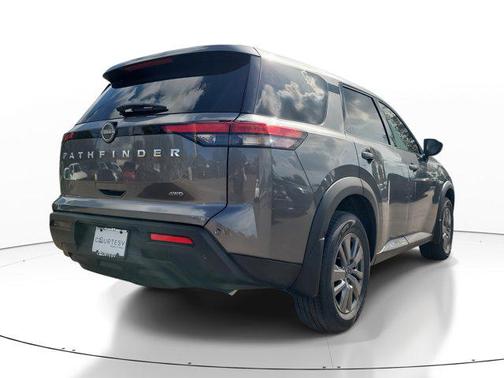 2025 Nissan Pathfinder S 4WD