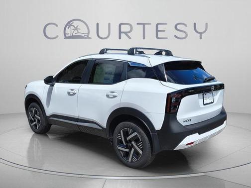 Fresh Powder 2027 Nissan Kicks SV