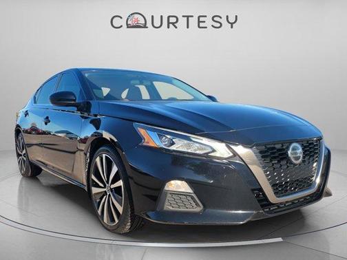 2019 Nissan Altima 2.5 SR