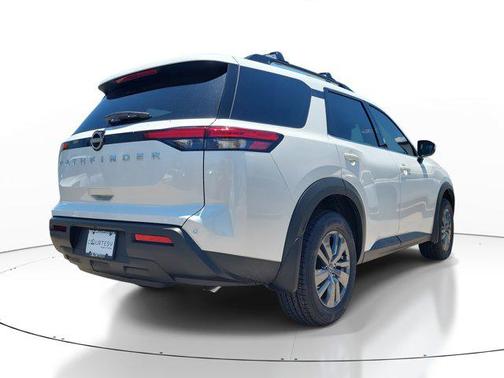 2025 Nissan Pathfinder SV FWD