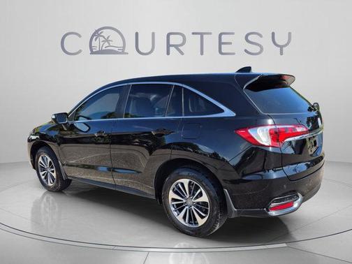 White Diamond Pearl 2018 Acura RDX Advance Package
