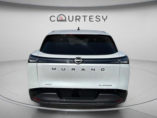 Everest White P 2026 Nissan Murano Platinum