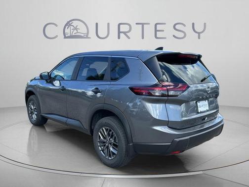 Gun Metallic 2026 Nissan Rogue S