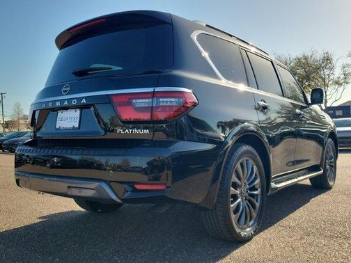 2023 Nissan Armada Platinum
