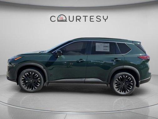 Obsidian Green 2026 Nissan Rogue Dark Armor