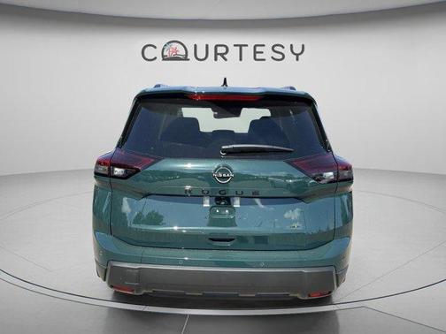 Obsidian Green 2026 Nissan Rogue Dark Armor