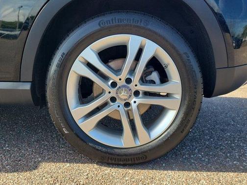 Cosmos Black Metallic 2015 Mercedes-Benz GLA-Class GLA 250 4MATIC